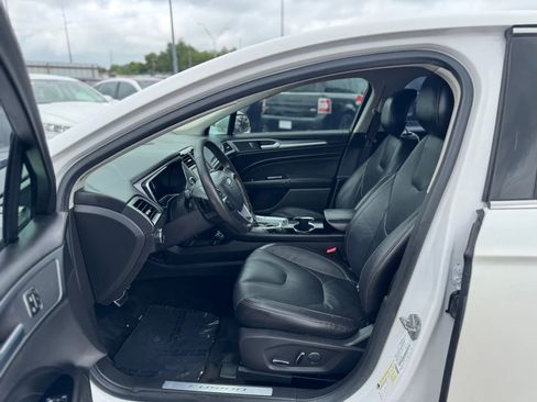 Used 2014 Ford Fusion Titanium image 18