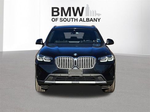 Certified 2024 BMW X3 xDrive30i w/ Premium Package image 9