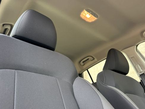 Certified 2025 Subaru Impreza 2.0i image 16