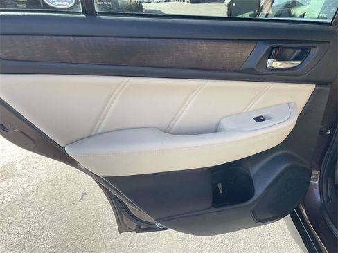 Used 2019 Subaru Outback 2.5i Limited w/ Popular Package #2 image 22