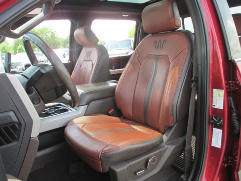 Used 2019 Ford F250 King Ranch w/ King Ranch Ultimate Package AWD/4WD image 24