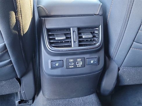 Used 2023 Subaru Outback Wilderness w/ Wilderness Package image 18