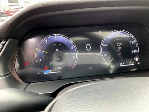 New 2026 Jeep Grand Cherokee Altitude AWD/4WD image 24