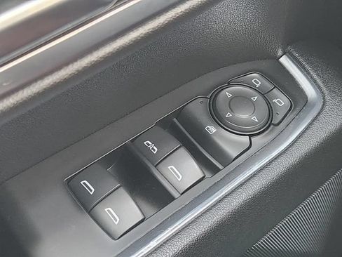 Used 2023 Chevrolet Silverado 1500 LT AWD/4WD image 22