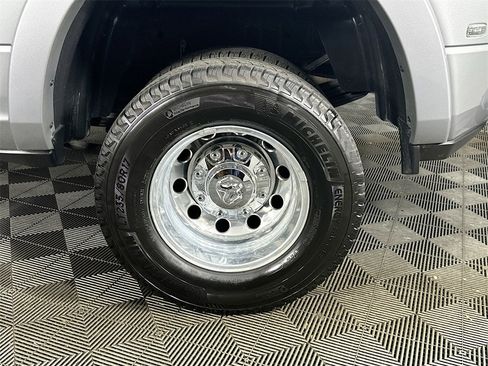 Used 2019 RAM 3500 Laramie image 34