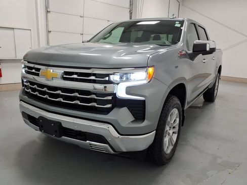 Used 2026 Chevrolet Silverado 1500 LTZ AWD/4WD image 7
