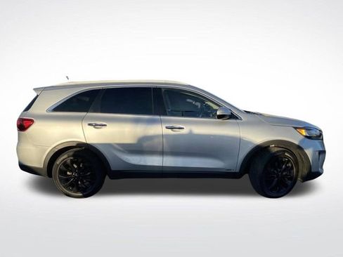 Used 2020 Kia Sorento EX image 2