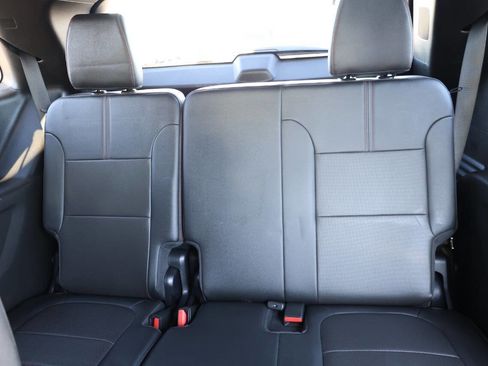 Used 2023 Chevrolet Traverse RS w/ LPO, Floor Liner Package image 17