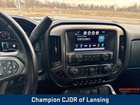 Used 2019 Chevrolet Silverado 2500 High Country w/ Duramax Plus Package image 28