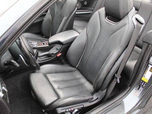 Used 2019 BMW 440i xDrive Convertible w/ M Sport Package image 20