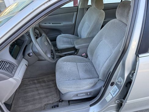 Used 2003 Toyota Camry LE FWD image 11