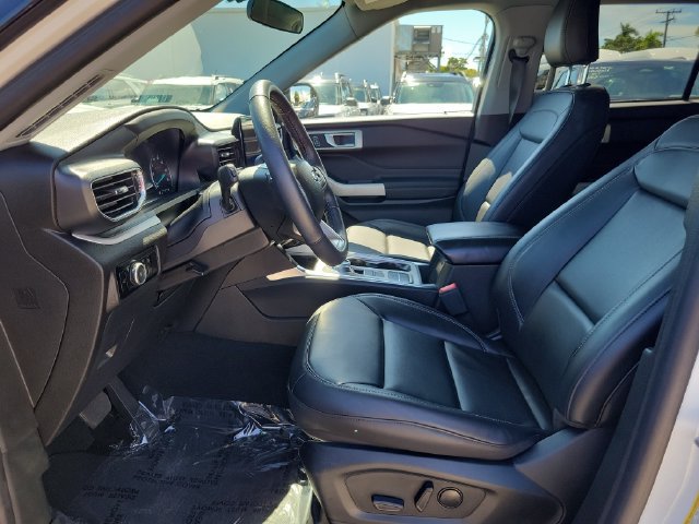 Used 2023 Ford Explorer XLT w/ Equipment Group 202A RWD image 20
