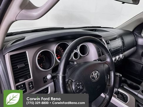Used 2013 Toyota Sequoia SR5 AWD/4WD image 9