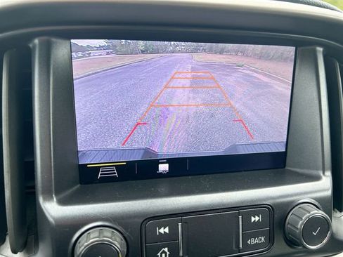 Used 2022 Chevrolet Colorado Z71 AWD/4WD image 21