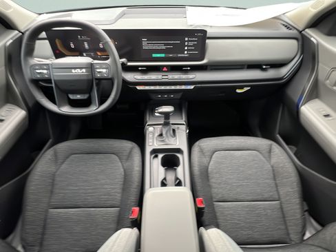 New 2027 Kia Seltos S FWD image 11