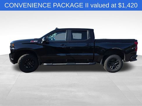 Used 2020 Chevrolet Silverado 1500 LT Trail Boss w/ Midnight Edition AWD/4WD image 5