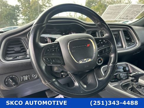Used 2020 Dodge Challenger SXT w/ Blacktop Package image 16