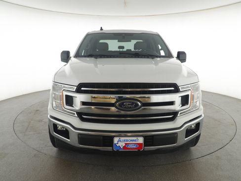 Used 2019 Ford F150 XLT image 2