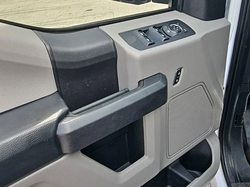 Used 2015 Ford F150 XL w/ Equipment Group 101A Mid image 11