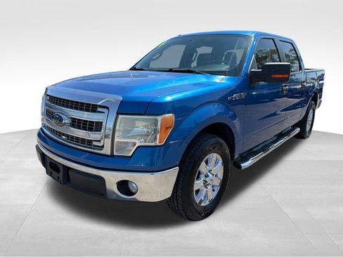 Used 2014 Ford F150 XLT w/ XLT Chrome Package RWD image 3