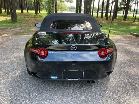 Used 2024 MAZDA MX-5 Miata Grand Touring image 36