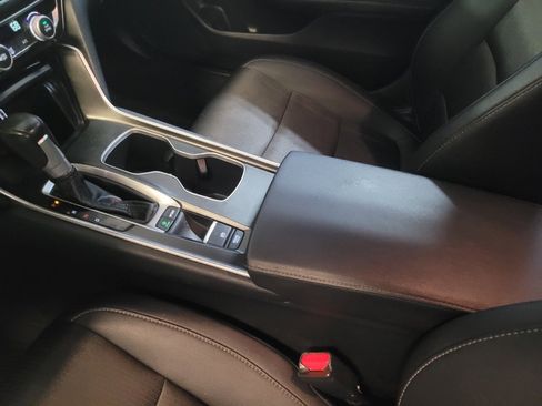 Used 2020 Honda Accord Sport image 26