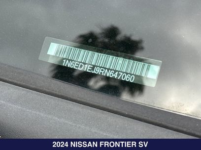 Used 2024 Nissan Frontier SV w/ SV Convenience Package