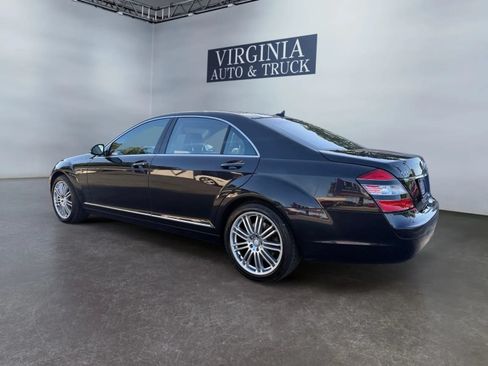 Used 2008 Mercedes-Benz S 550 4MATIC image 3