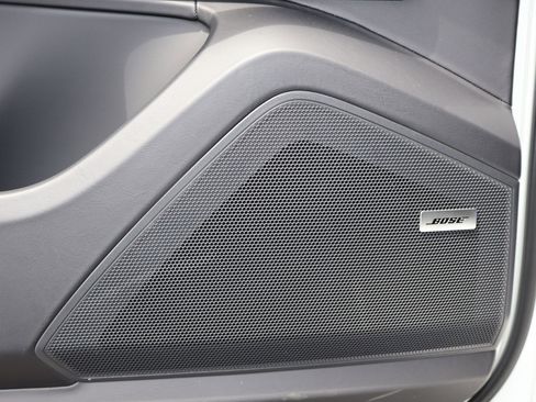 New 2026 Porsche Cayenne Coupe AWD/4WD image 14