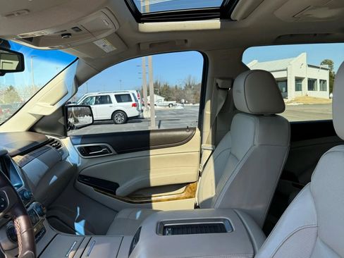 Used 2017 GMC Yukon Denali w/ Open Road Package image 34