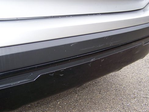 Used 2019 Mitsubishi Outlander LE image 29