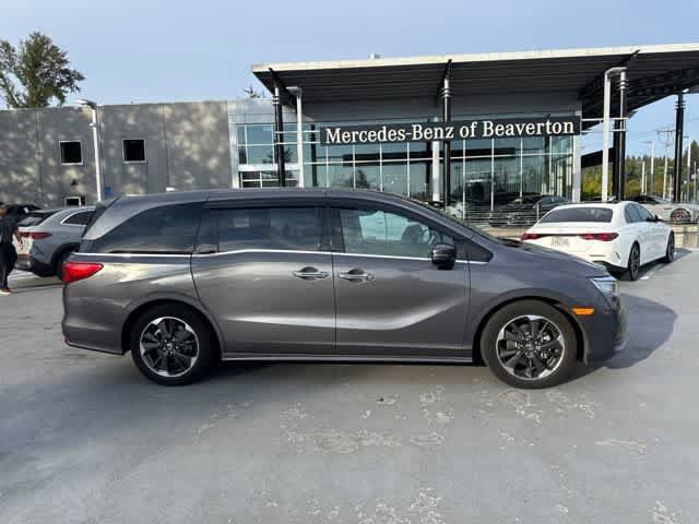 Used 2023 Honda Odyssey Elite image 4