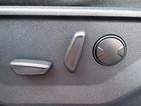 Used 2022 Ford F150 XLT w/ Equipment Group 302A High image 24