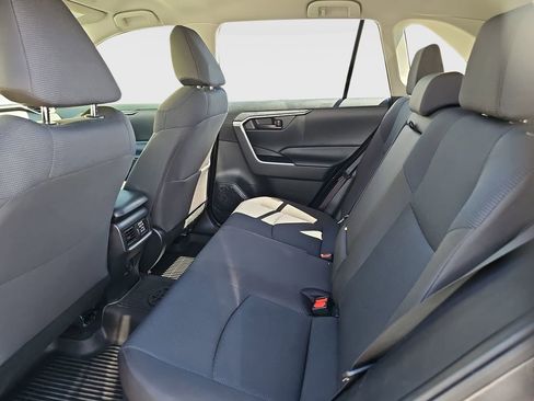 Certified 2023 Toyota RAV4 LE AWD/4WD image 19