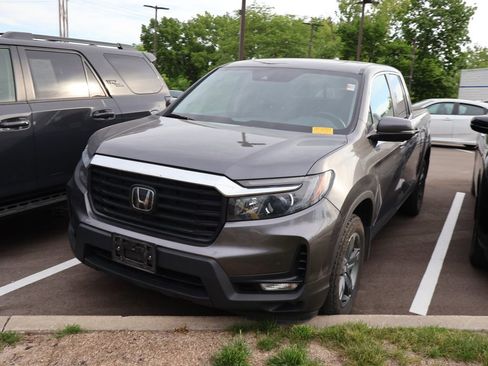 Certified 2023 Honda Ridgeline RTL image 3