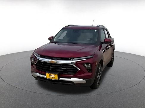 Used 2025 Chevrolet TrailBlazer LT AWD/4WD image 11