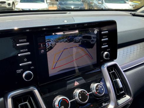 Used 2022 Kia Sorento LX image 29