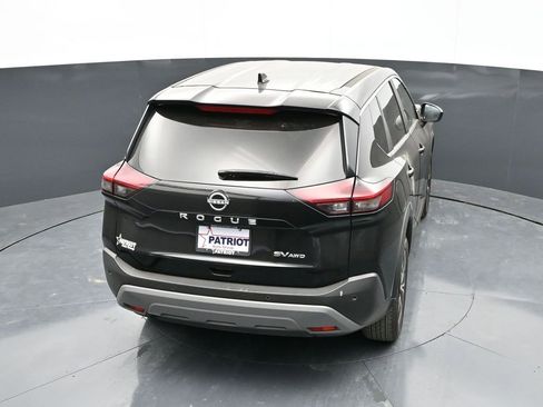 Used 2023 Nissan Rogue SV image 31