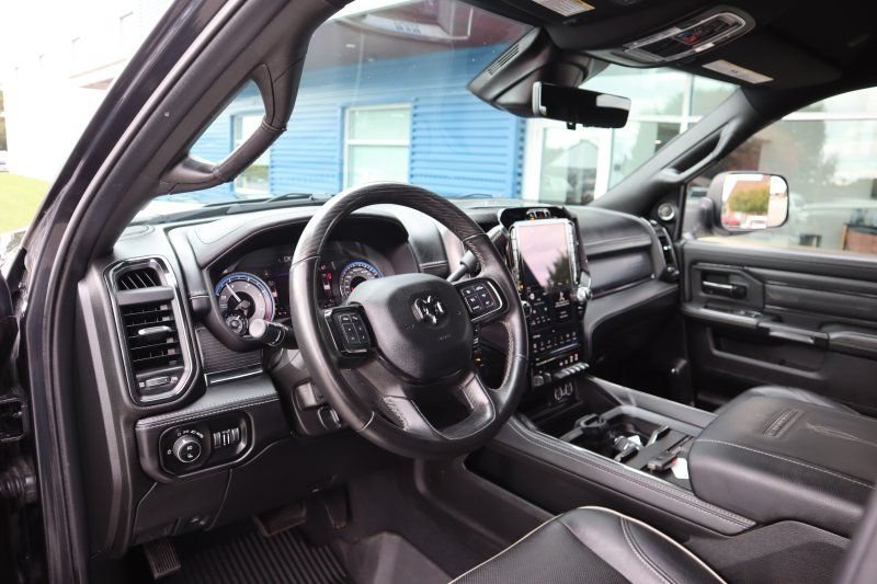 Used 2022 RAM 2500 Limited AWD/4WD image 10