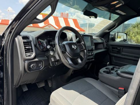 Used 2022 RAM 3500 Tradesman AWD/4WD image 16