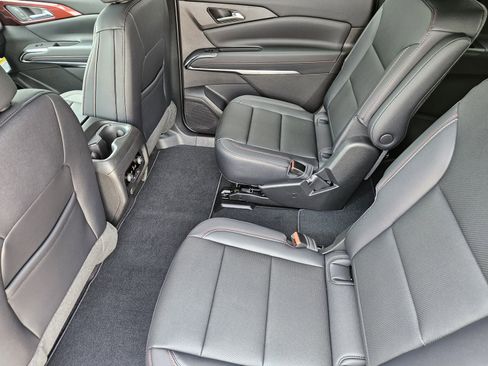New 2026 Chevrolet Traverse Z71 w/ Driver Confidence Package AWD/4WD image 27