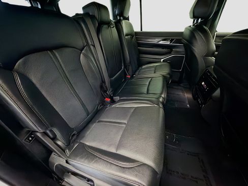 Used 2024 Jeep Wagoneer Series II w/ Flexible Seating Group RWD image 14