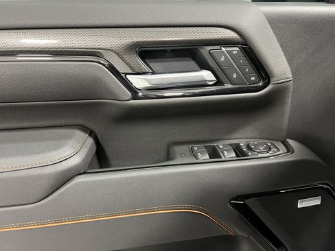 New 2025 GMC Sierra 2500 AT4 w/ AT4 Premium Plus Package image 22