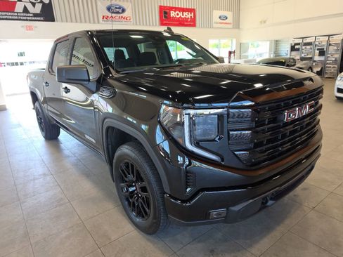 Used 2024 GMC Sierra 1500 Elevation AWD/4WD image 5