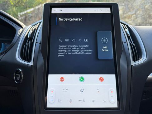 Certified 2024 Ford Edge SEL w/ Convenience Package image 16