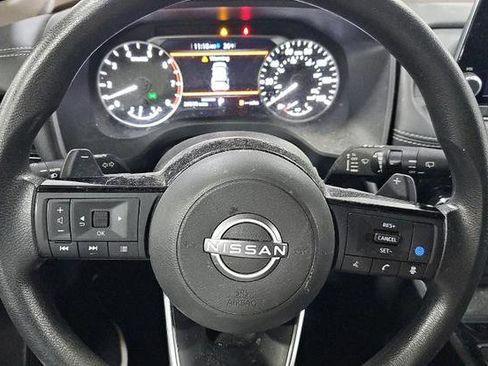Used 2023 Nissan Rogue SV image 8