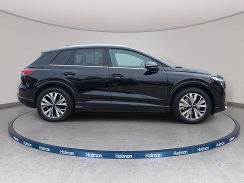 Used 2023 Audi Q4 e-tron Premium Plus w/ Premium Plus RWD image 5