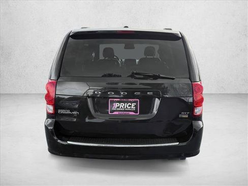 Used 2019 Dodge Grand Caravan SXT image 26