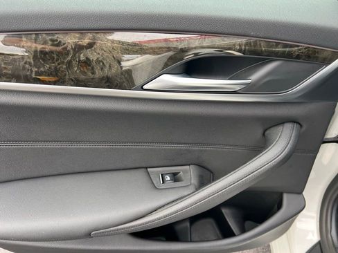 Used 2020 BMW 530i xDrive image 46