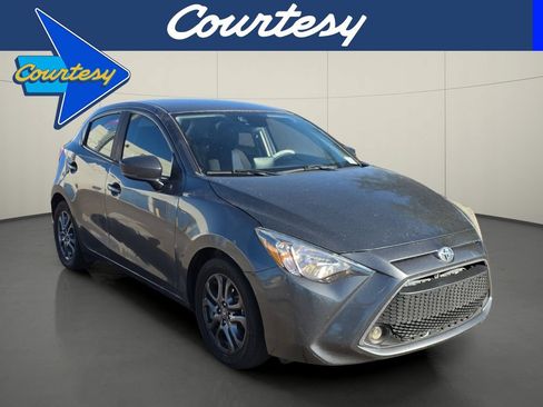 Used 2020 Toyota Yaris LE FWD image 1